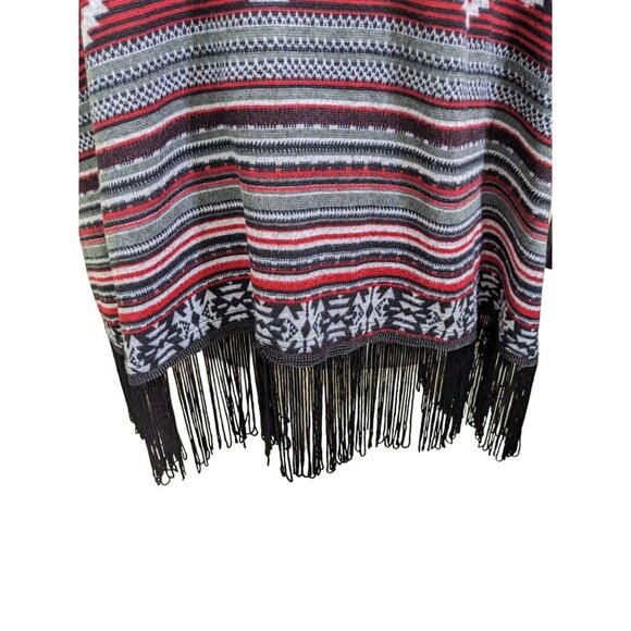Cato Woman Fringe Oversize Poncho Style Top Size 18W 20W Multicolor Aztec Print - Picture 3 of 8